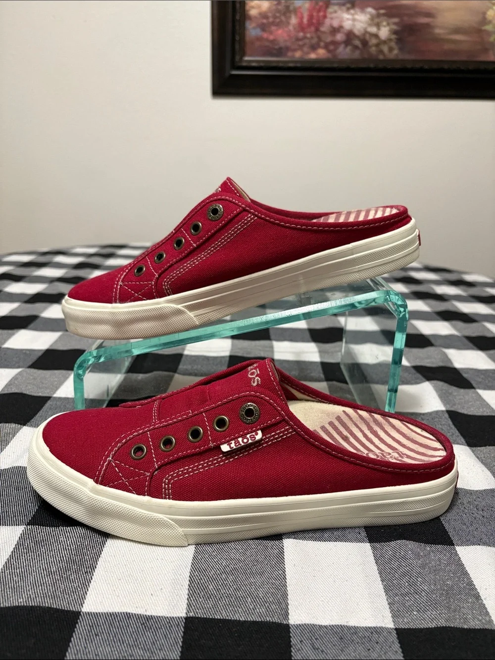 Taos EZ SOUL Women's Red Canvas Slip-On Casual Shoes Mules ARCH Support Comfort